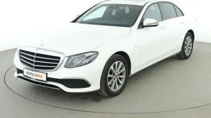Gebraucht Mercedes E200 Avantgarde 184 PS (135 kW) 2018 Weiß Limousine