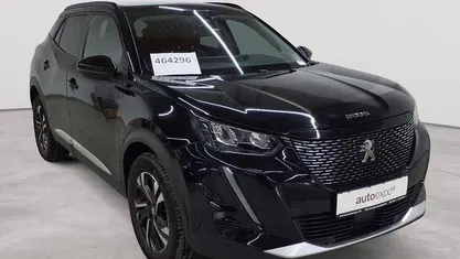 Perla nera metallic Gebraucht 2021 Peugeot 2008 Allure SUV | 15.290 € (Guter Preis)