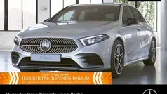 Weiß Gebraucht 2022 Mercedes A200 AMG Limousine | 28.890 € (Fairer Preis)