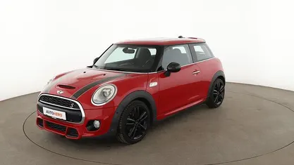Rot Gebraucht 2017 Mini Cooper S Kleinwagen | 18.050 € (Fairer Preis)