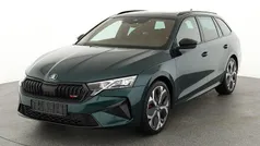 Agave grün metallic (individuallackierung) Neu 2025 Skoda Octavia RS Kombi | 43.945 € (Fairer Preis)