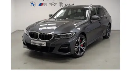 Gebraucht BMW 330e M Sport 252 PS (185 kW) 2022 Grau Kombi