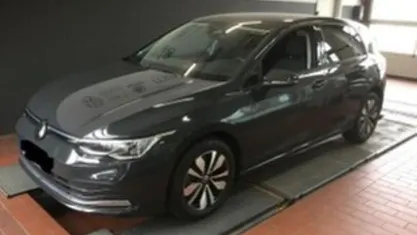 Gebraucht VW Golf VIII Move 110 PS (80 kW) 2024 Limousine