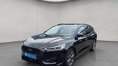Gebraucht 2024 Ford Focus ST-Line Limousine | 25.450 € (Fairer Preis)