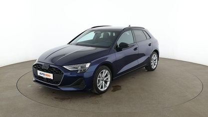 Używany Audi A3 Advanced 150 KM (110 kW) 2025 Niebieski Sedan/Limuzyna