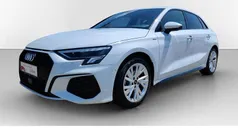 Gletscherweiß metallic Gebraucht 2024 Audi A3 Sportback S-Line Limousine | 34.490 € (Guter Preis)