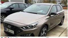 Braun Gebraucht 2021 Hyundai i30 Edition 30 Limousine | 16.900 € (Fairer Preis)
