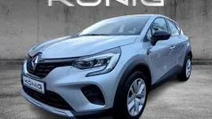 Grau Gebraucht 2023 Renault Captur Evolution SUV | 23.499 € (Fairer Preis)