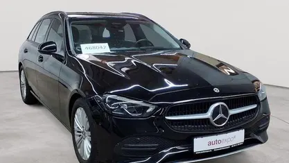 Gebraucht Mercedes C200 163 PS (119 kW) 2023 Schwarz Kombi