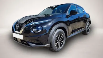 Neu Nissan Juke N-Connecta 114 PS (83 kW) 2026 Schwarz SUV