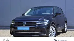 Deep black perleffekt Gebraucht 2023 VW Tiguan SUV | 31.360 € (Fairer Preis)