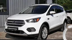 Weiß Gebraucht 2017 Ford Kuga Trend SUV | 11.450 € (Guter Preis)
