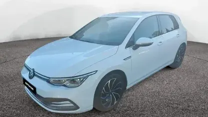 Gebraucht VW Golf VIII Style 190 PS (139 kW) 2023 Weiß Limousine