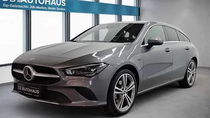 Grau Gebraucht 2021 Mercedes CLA250e Shooting Brake Progressive Kombi | 23.360 € (Fairer Preis)
