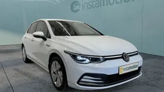 Weiß Gebraucht 2023 VW Golf VIII Style Limousine | 24.440 € (Fairer Preis)