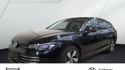 Grenadillschwarz metallic Gebraucht 2025 VW Passat Business Kombi | 33.890 € (Guter Preis)