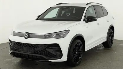 Gebraucht 2025 VW Tiguan R-line SUV | 54.445 € (Fairer Preis)