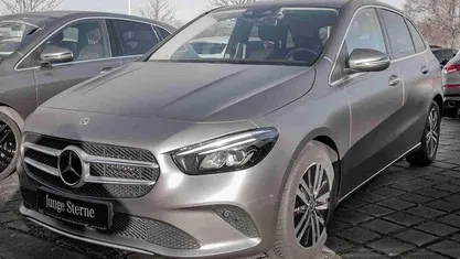 Gebraucht 2021 Mercedes B250e Progressive Van / Kleinbus | 25.277 € (Fairer Preis)