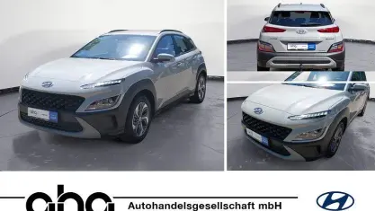Gebraucht Hyundai Kona Select 105 PS (77 kW) 2023 Grau SUV