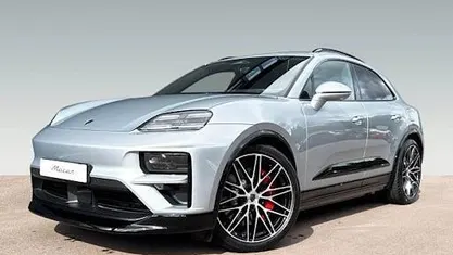 Silber Neu 2025 Porsche Macan 4 Electric SUV | 140.024 €