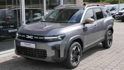 Neu Dacia Bigster Extreme 109 PS (80 kW) 2026 Metalliclackierung dolomitgr SUV