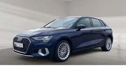 Gebraucht Audi A3 Advanced Plus 110 PS (80 kW) 2023 Navarrablau metallic Limousine