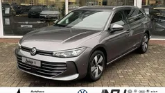 Andere farbe Gebraucht 2024 VW Passat Business Kombi | 39.450 € (Fairer Preis)