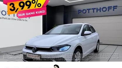 Weiss Gebraucht 2022 VW Polo Life Limousine | 15.443 € (Fairer Preis)