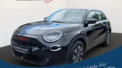 Schwarz Gebraucht 2024 Fiat 600E Red Limousine | 28.990 € (Fairer Preis)