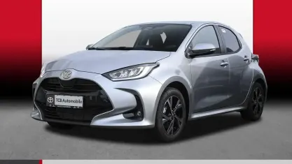 Gebraucht Toyota Yaris Hybrid 116 PS (85 kW) 2025 Silber Kleinwagen