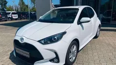 Schaumweiß Gebraucht 2024 Toyota Yaris Comfort Kleinwagen | 18.899 € (Fairer Preis)