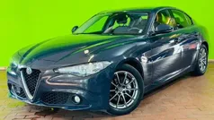 Grau Gebraucht 2016 Alfa Romeo Giulia Super Limousine | 19.985 € (Etwas zu teuer)