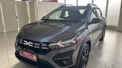 Gebraucht 2025 Dacia Sandero Stepway Limousine | 16.490 € (Guter Preis)