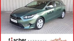Experience green Gebraucht 2024 Kia Ceed Vision Limousine | 21.650 € (Guter Preis)