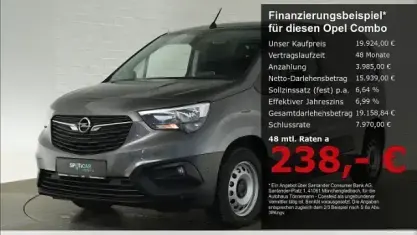 Gebraucht Opel Combo Edition 131 PS (96 kW) 2024 Vulkan grau (metallic) Van / Kleinbus