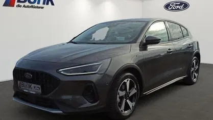 Magnetic metallic ( Gebraucht 2024 Ford Focus Active X Limousine | 24.980 € (Guter Preis)