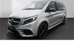 Gebraucht 2022 Mercedes V300 Exclusive Van / Kleinbus | 73.850 € (Etwas zu teuer)