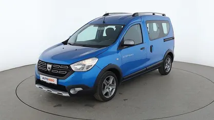 Usata Dacia Dokker Stepway 2020 Blu Monovolume