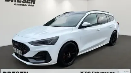 Gebraucht Ford Focus ST 280 PS (205 kW) 2023 Weiss Kombi