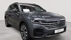 Siliziumgrau metallic Gebraucht 2023 VW Touareg R-line SUV | 48.990 € (Guter Preis)