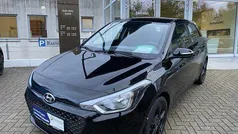 Phantom black. Gebraucht 2017 Hyundai i20 GO! Limousine | 9.990 € (Teuer)