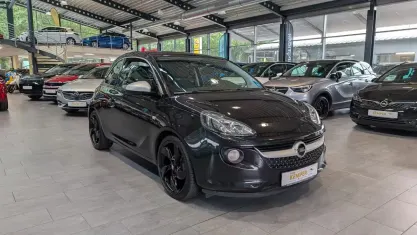 Gebraucht Opel Adam 101 PS (74 kW) 2014 Schwarz Kleinwagen