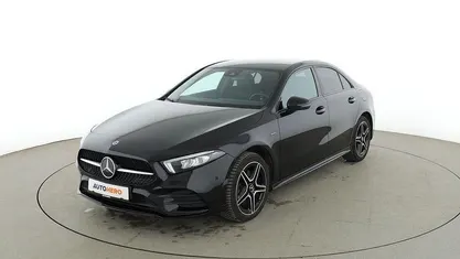 Gebraucht Mercedes A250 AMG line 2020 Schwarz Limousine