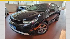 Lackierung schwarz perla nera/ Gebraucht 2023 Opel Grandland X Elegance SUV | 24.980 € (Fairer Preis)