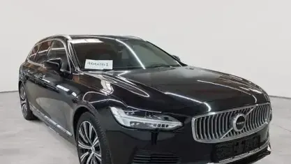 Second-hand Volvo V90 Inscription 253 CP (186 kW) 2022 Negru Break