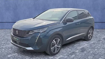 Gebraucht Peugeot 3008 Allure 136 PS (100 kW) 2024 Blau SUV