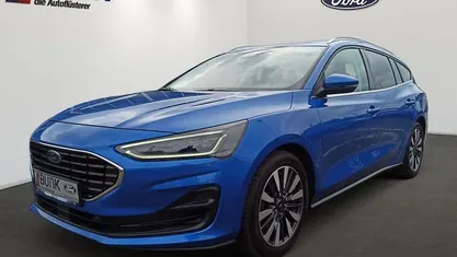 Gebraucht Ford Focus Premium 155 PS (114 kW) 2022 Dynamic blau metallic