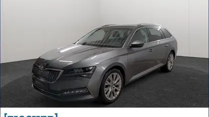 Gebraucht Skoda Superb Style 218 PS (160 kW) 2022 Graphitegrau metallic Kombi