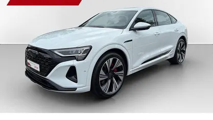 Weiß Gebraucht 2024 Audi Q8 e-tron S-Line SUV | 77.690 €