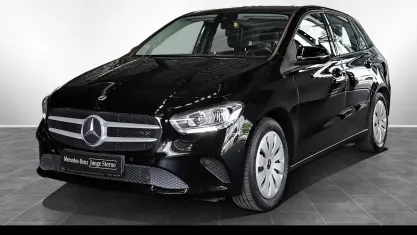Gebraucht Mercedes B250 160 PS (117 kW) 2022 Unilack nachtschwarz Kleinwagen